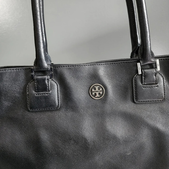 Tory Burch Hudson Bay Robinson Leather Tote - Picture 4 of 11